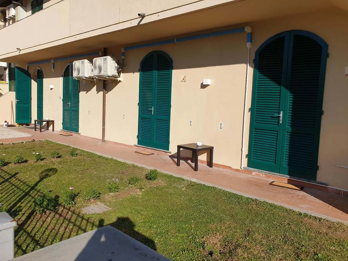 Il Giardino Di Zio Bed and Breakfast Πίζα